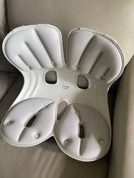 Curble Grand 人體工學椅墊 灰色