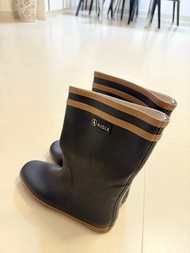 Aigle 黑色雨靴