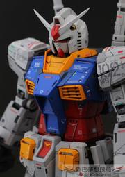 【魯巴夢想飛船】預訂 萬代 PGU PG Unleashed 1/60 RX-78-2 鋼彈 原色 代工 模型 完成品