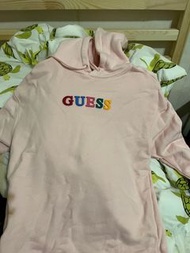 Guess 帽T