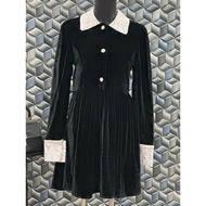 2hand dress.