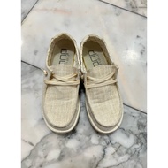 [Wear It 2 Times] HEYDUDE Lightweight Shoes WENDY Sparking Gold Model (22.5 cm)