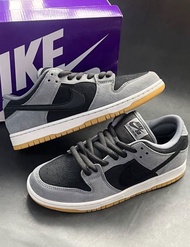 Nike Dunk SB LowDARK SMOKE GREY