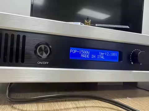 Fm Transmitter 2kw 2000w Broadcasting Equipment 2000 watt Fm Broadcast Transmitter +Radio Antenna