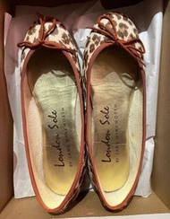 芭蕾舞鞋London Sole 馬毛 原價9800 新光三越購買38.5