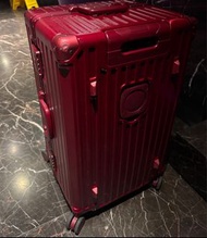 大容量鋁框行李箱  32寸充電接口拉桿箱(可放咖啡杯 掛物件）