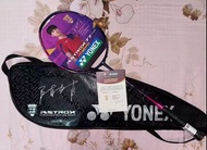 YONEX尤尼克斯 天斧 AX77 PRO羽球拍 陳雨菲簽名款限定配色進攻型(拍頭重桿硬)專業級10mm加長 紫粉紅