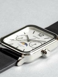 CASIO MTP-M305L-7A 小方塊網紅同款方型月相石英情侶