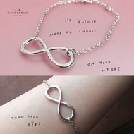 Infinity bracelet in silver