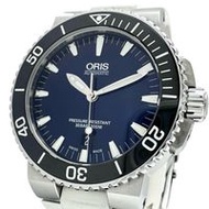 ORIS Aquis Date 01 733 7653，男士，鏤空錶殼，不鏽鋼/橡膠自動機芯，海軍藍錶盤/白色橡膠，含包裝盒