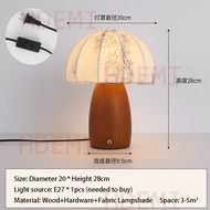 โคมไฟผ้า LED ข้างเตียงฐานไม้จริงโคมไฟตั้งโต๊ะสุดสร้างสรรค์สไตล์ญี่ปุ่นน่ารักไฟกลางคืนบรรยากาศไม่รวมห