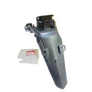 Rear fender Fu 125, Fu 125 Fi Zin Honda - 80100KYZV00