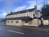 洛克威飯店 (Lochway Hotel)