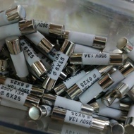 Fuis Plug Top 13A 250V