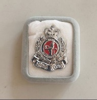 全新前朝皇家香港消防署金屬徽章/帽章一個(I)