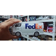 FEDEX VAN DIECAST 1/32