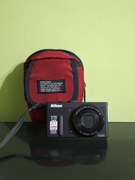 Nikon P330 數碼相機 99% new 連相機袋 f1.8 大光圈 夜攝