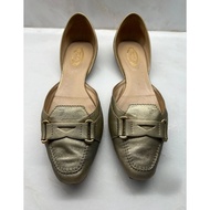 TOD'S LEATHER FLATS, MATTE GOLD-SIZE EU 40/US 9