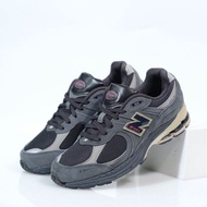 Sneakers New Balance 2002R Black GreyShoes NB Terbaik