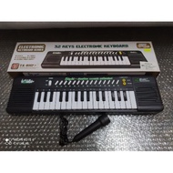 32 Keys Electronic Keyboard > Piano Toys