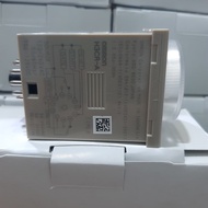 OMRON H3CR-A TIMER