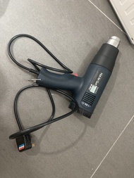 熱風機