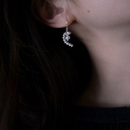 925純銀 珍珠 不對稱垂墜耳環 / 洛可可 Rococo