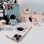 Electroplated Shockproof Phone Case for Huawei P50 P40 P30 P20 Pro Cute Astronaut Stand Case