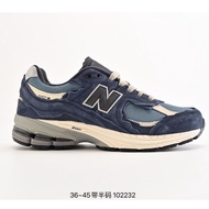 New  2002R "Protection Pack" Collection Vintage Dad Style Casual Sports Jogging Shoe "Navy Blue Whit