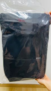 全新  MSI 微星背包 (未開封）