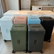 Trunk Sport luggage, solid color, lightweight, large-sized sport style 31.33-inch luggage