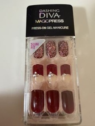 Dashing Diva Magicpress 美甲貼片
