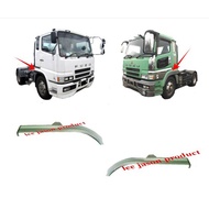 MITSUBISHI FUSO SUPER GREAT FP510 FP517 FV360 SILL FENDER