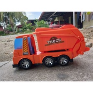 Lori Sampah / Kids Toy Garbage Truck
