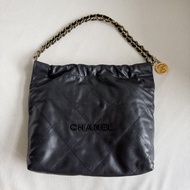 CHANEL 22包/22bag 小型 黑金黑字荔枝皮芯片款