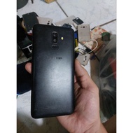 Cụm Samsung J810 J8 plus sống zin hư màn hình