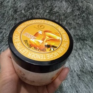 Heaven Dove Body Scrub