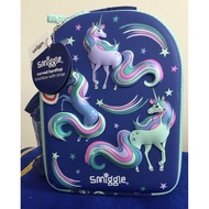 Smiggle lunch box with curved strap