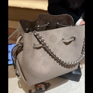 原價17萬3000 Louis Vuitton LV 路易威登 月光女神 Bella Tote 鏤空雕花兩用托特包 肩背 斜背 手提