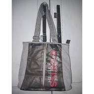 Original branded K-SWISS tote bag complete with zipper series number 35x30 preloved monza bag second