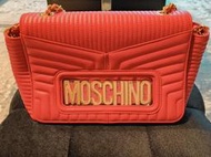 MOSCHINO 金色字母方包 斜背包