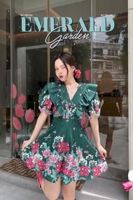 MYT x BELLITA BRAND : [BT77] : Emerald Garden จั๊มสูทกางเกงสีเขียว