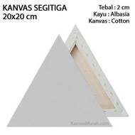 KANVAS LUKIS SEGITIGA 20X20 CM