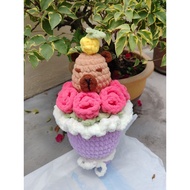 Capybara bouquet / graduate bouquet