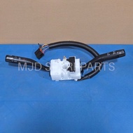 Wiper Switch and Turn Signal Indicator UD Nissan Euro 25560-00Z15