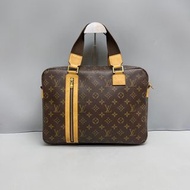 LV 公事包