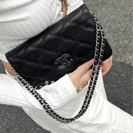 成色很好🥰Chanel黑銀琺瑯扣woc發財包斜挎單肩鏈條包