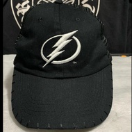 topi trucker NHL hitam