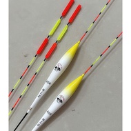 FISHING BOAT SPECIALIZED IN COPYING CARPED WITH Toothpick Wings, CLEAR LOOKING, STANDARD NANO FLOATE