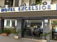 伊克塞爾希爾飯店 (Hotel Excelsior)